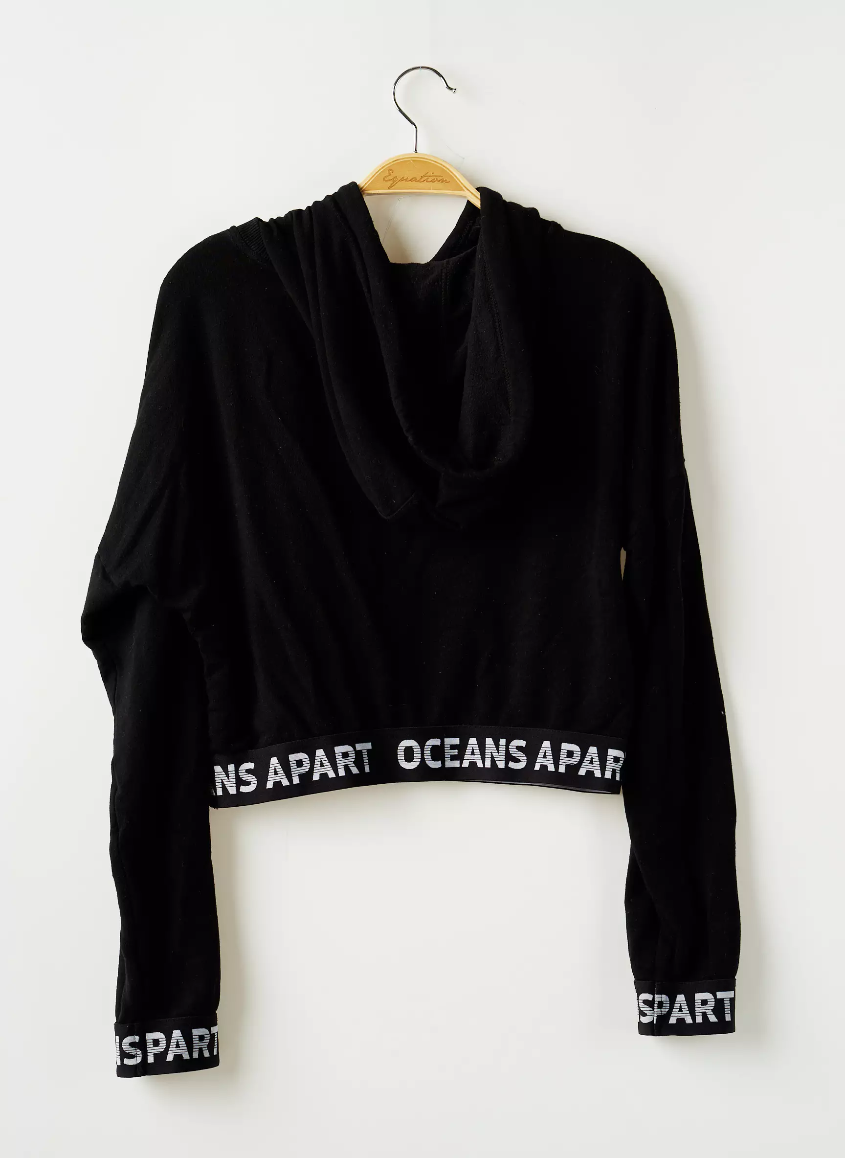 Oceans Apart Sweat Capuche Femme couleur noir