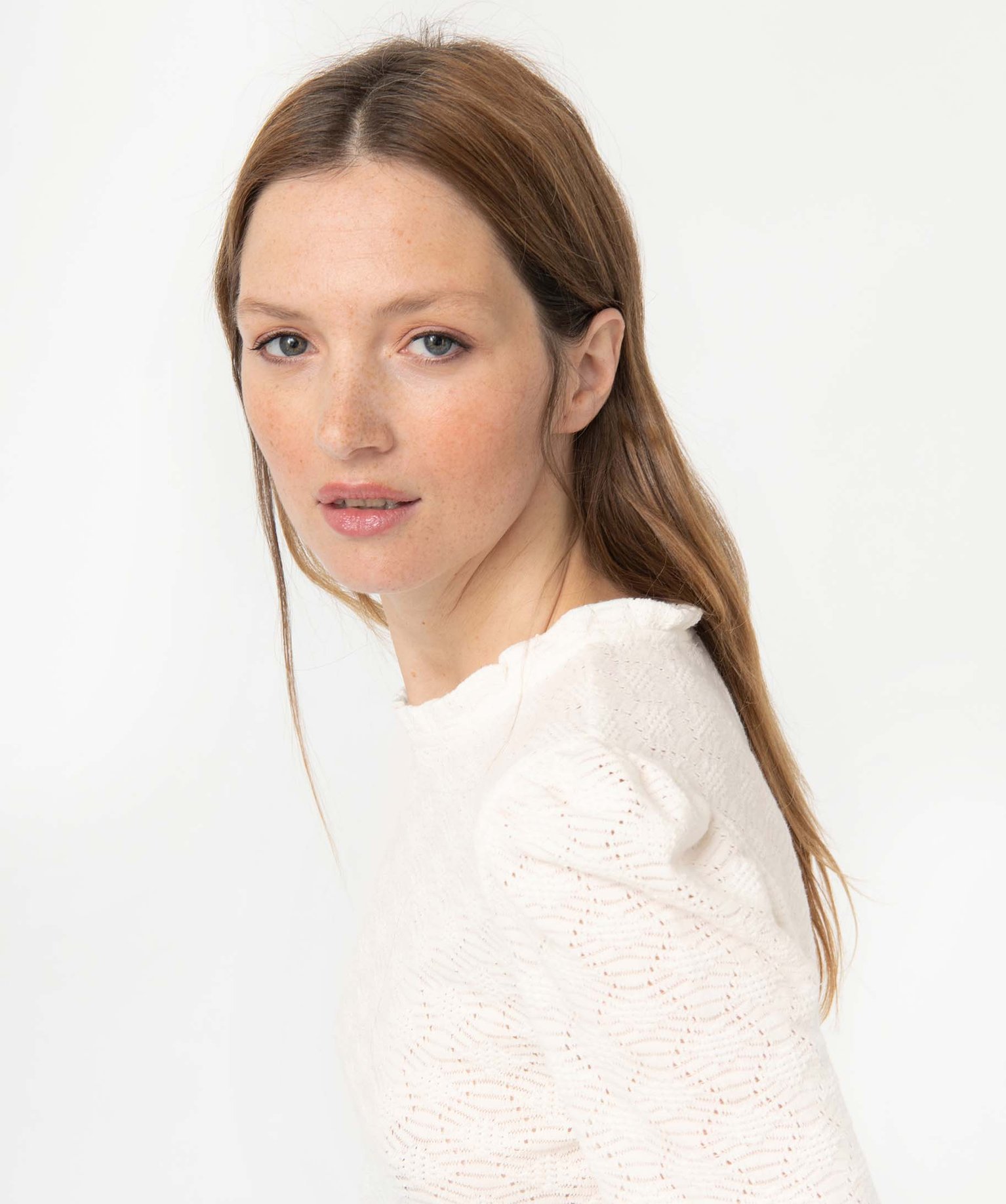 Tee-shirt femme à manches longues en maille texturée ecru | GEMO