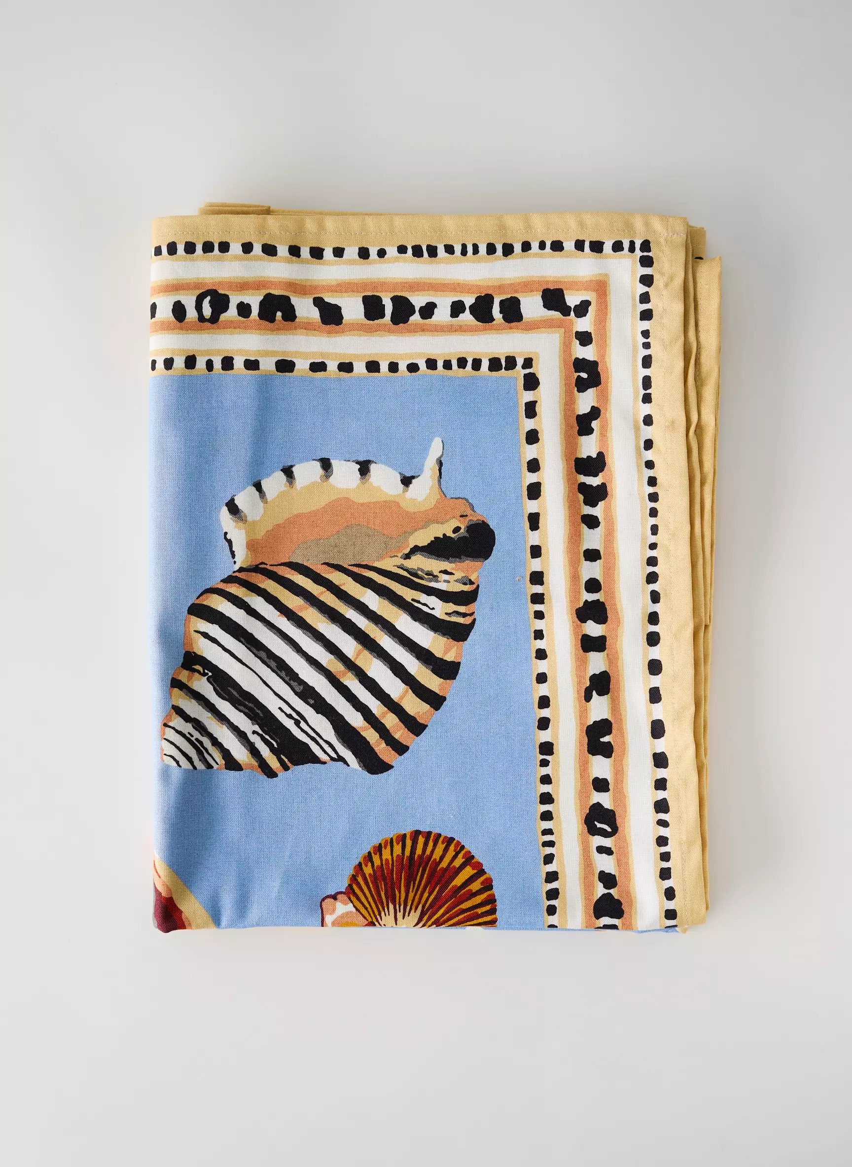 Pierre Frey Divers Maison Femme couleur beige