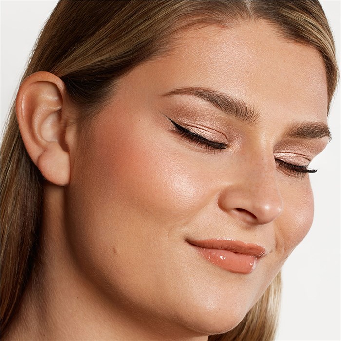 Eye Swipe Longwear 2-in-1 Shadow Liner