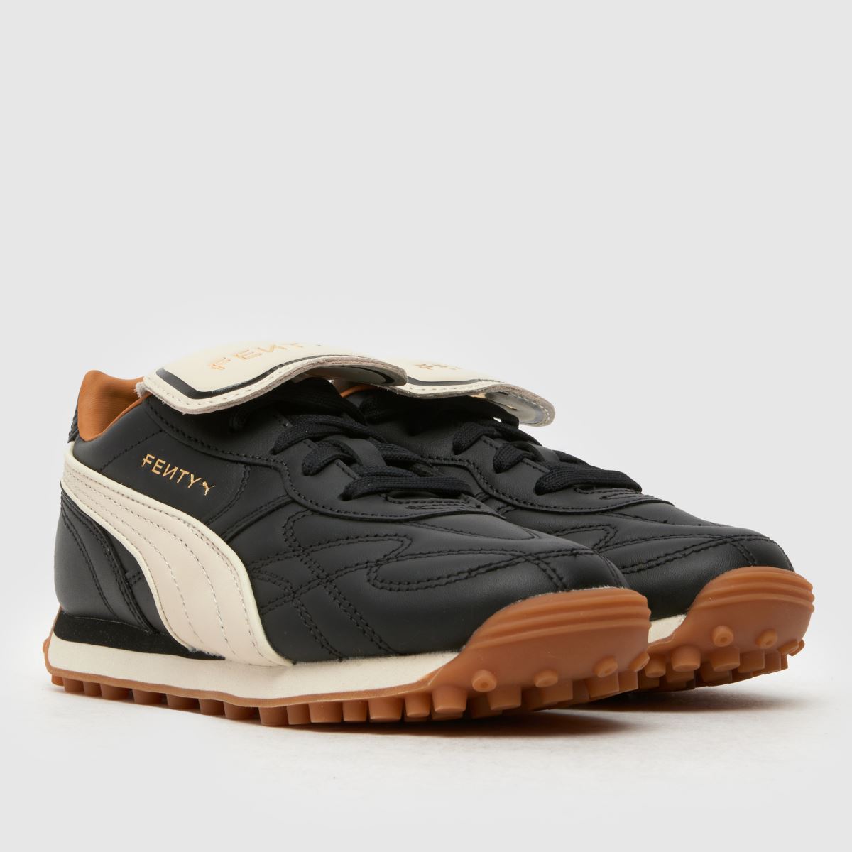 PUMA svarta x Fenty Avanti flickor junior träningsskor