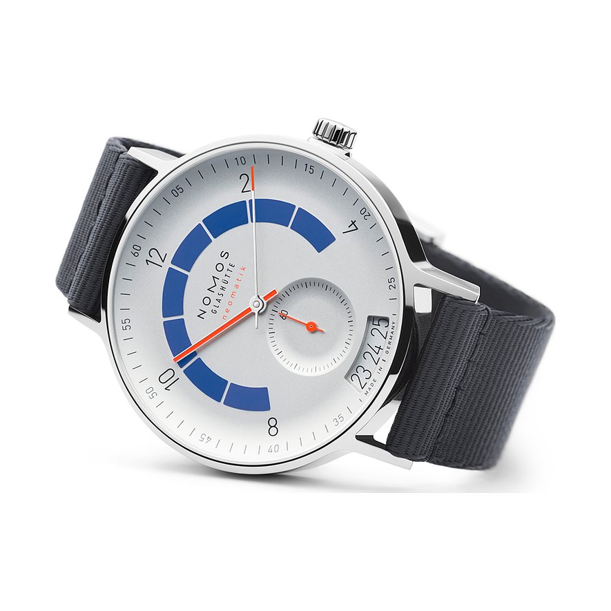 Nomos Glashütte Herrenuhr Autobahn neomatik 41 Datum sportgrau