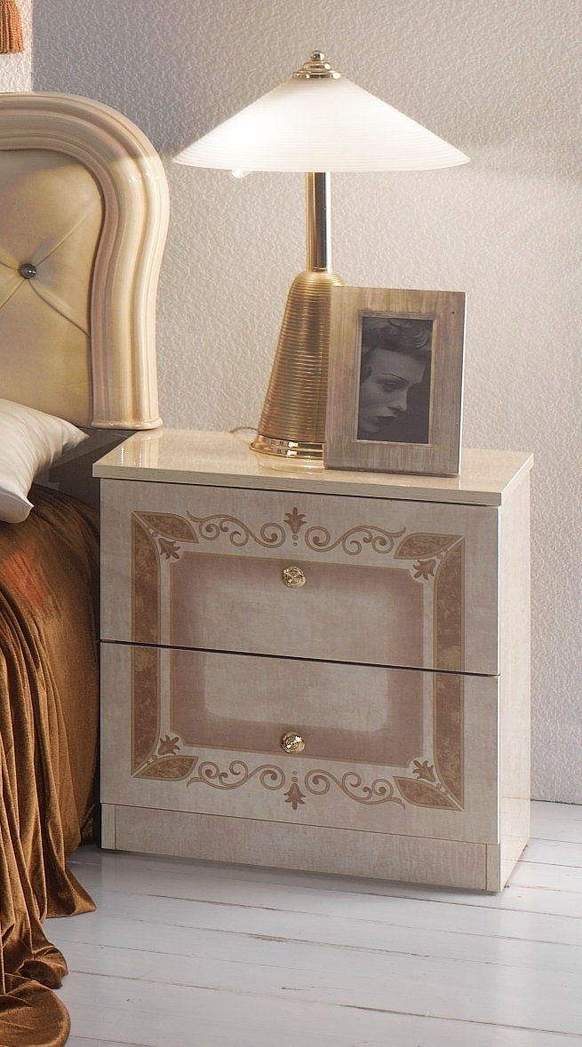 Interdesign24 Bettanlage Livia, (3-teilig, bestehend aus Bett inkl. Lattenrost und 2 x Nachtkommode), in Beige