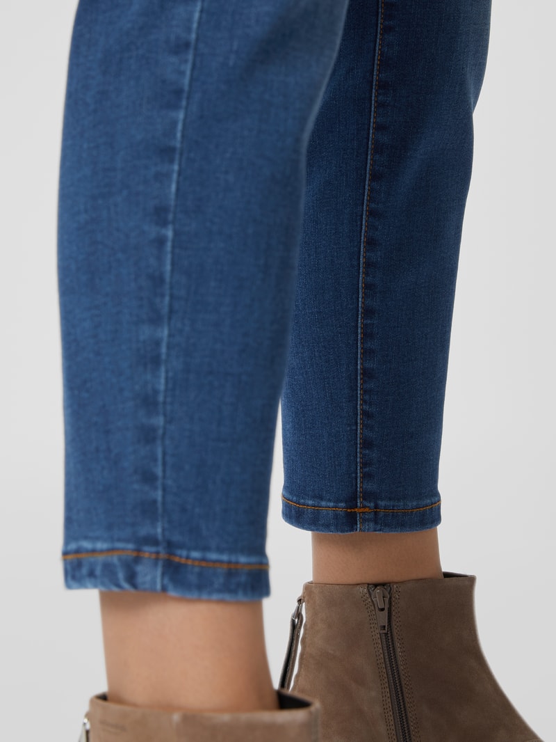 Stone Washed Skinny Fit Jeans in blau