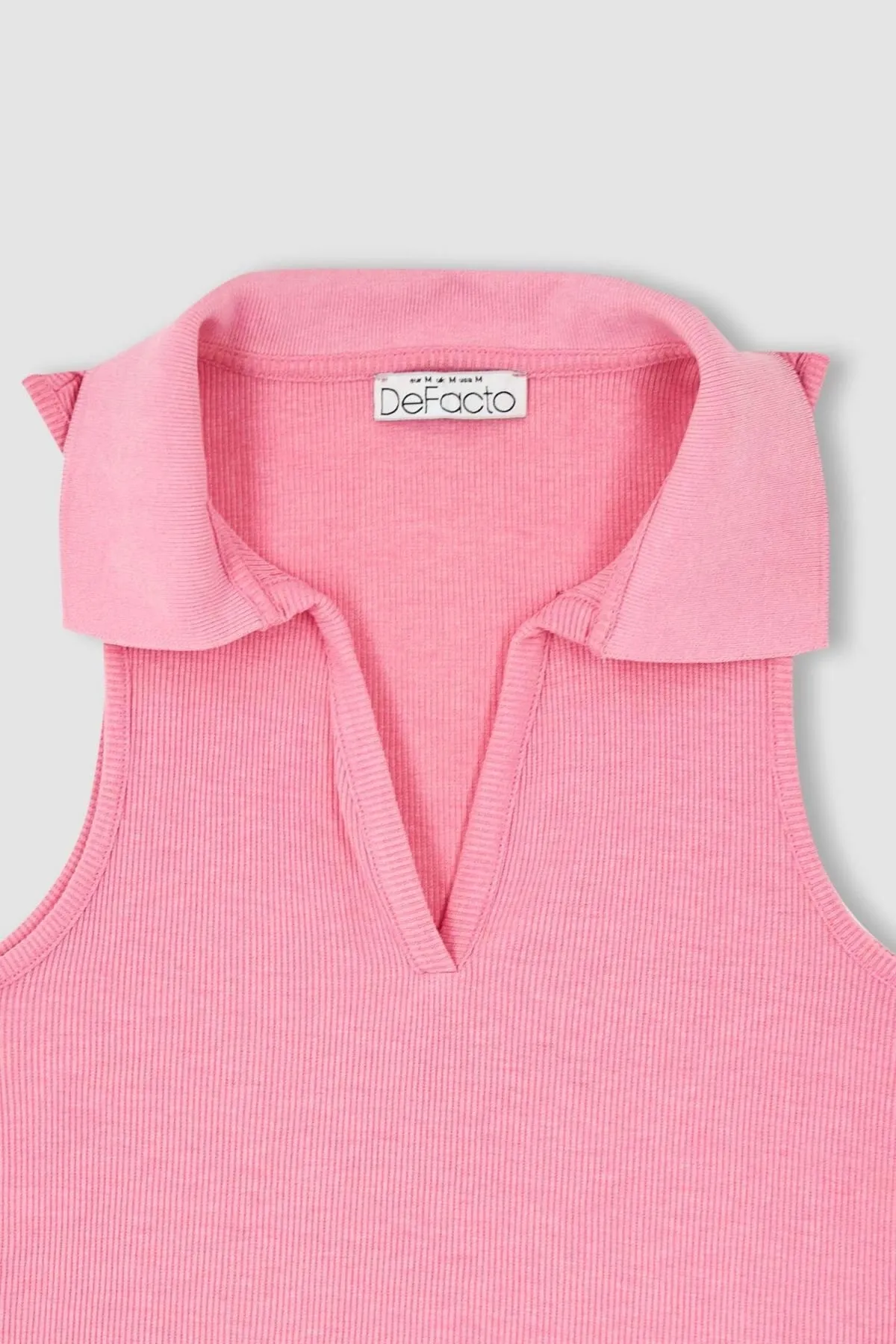 DeFacto  Slim Fit Poloshirt mit geripptem Athlete-Ausschnitt