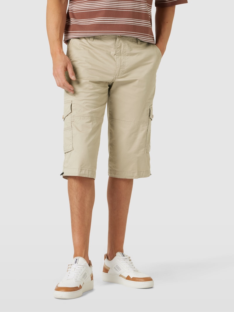 Caprihose mit Eingrifftaschen in beige