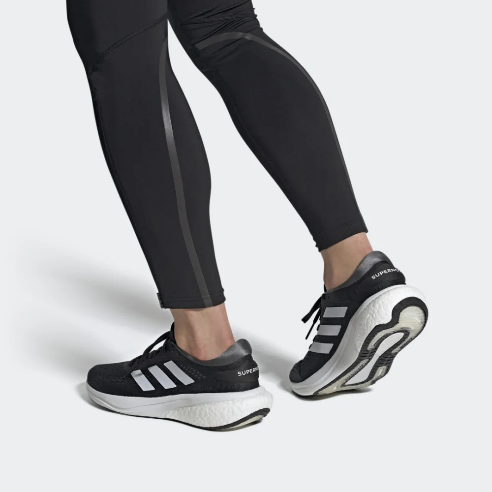 adidas Supernova 2 GW9088 / schwarz