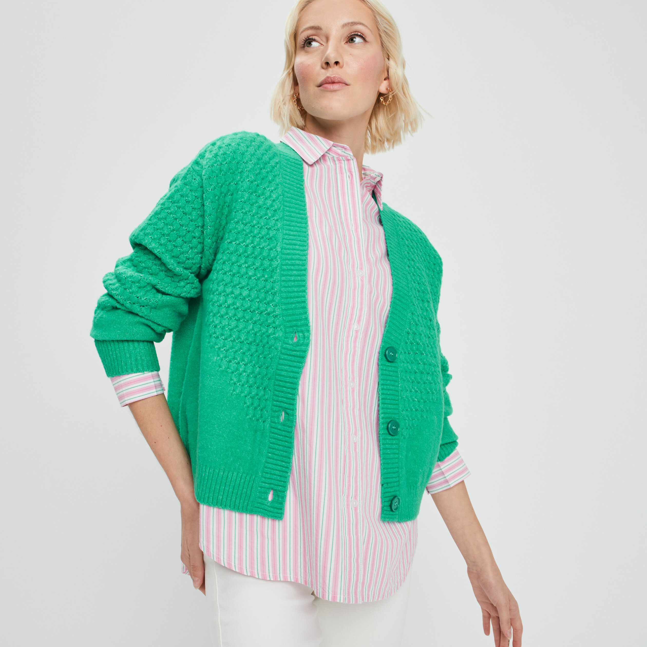 Gilet boutonné à col en V vert menthe femme | La Halle