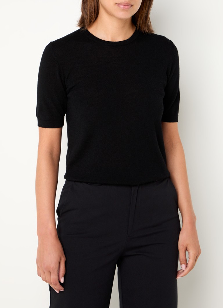 Benetton Fine-knit virgin wool top with round neckline