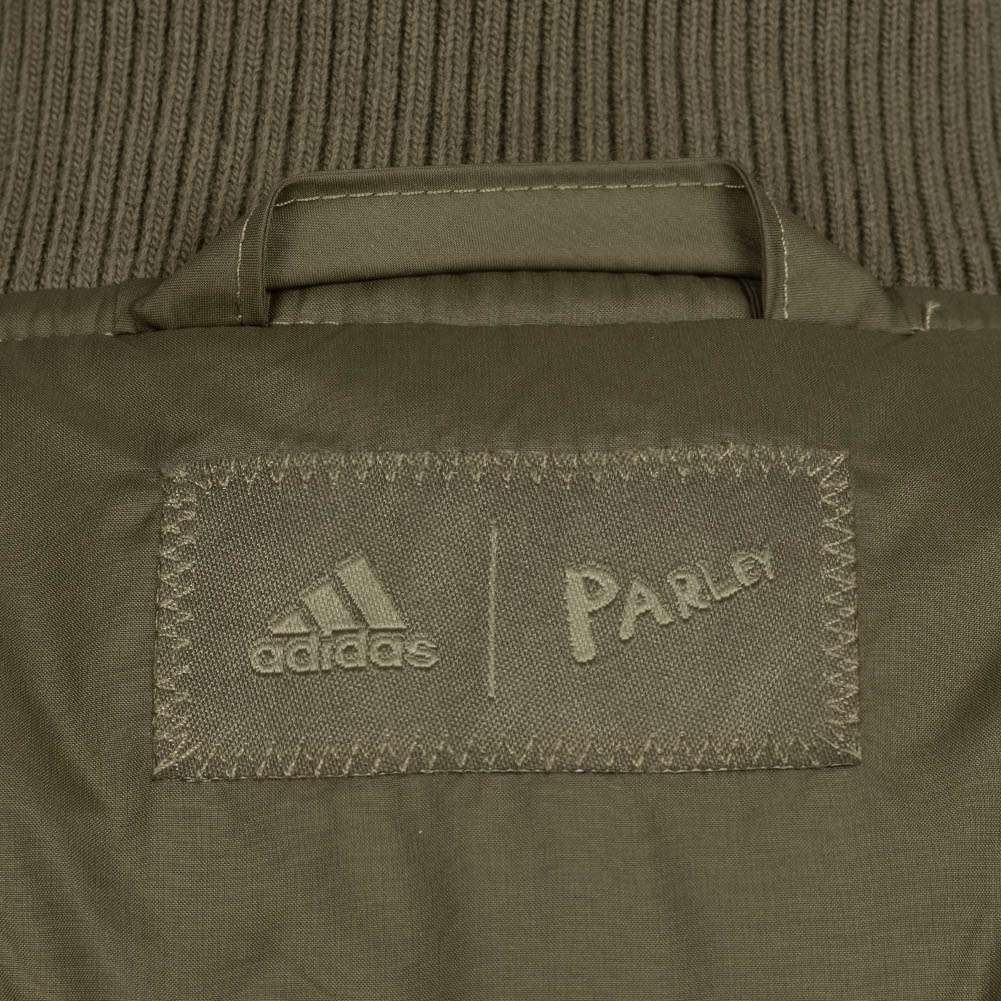 adidas x Parley Damen wendbare Bomberjacke H61738