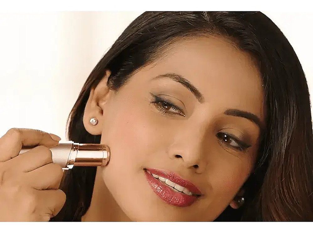 Finishing Touch Flawless Gesichtsepilierer wiederaufladbarer Haarentferner & Epilierer, 18-Karat vergoldeter hypoallergener Scherkopf, Smartlight