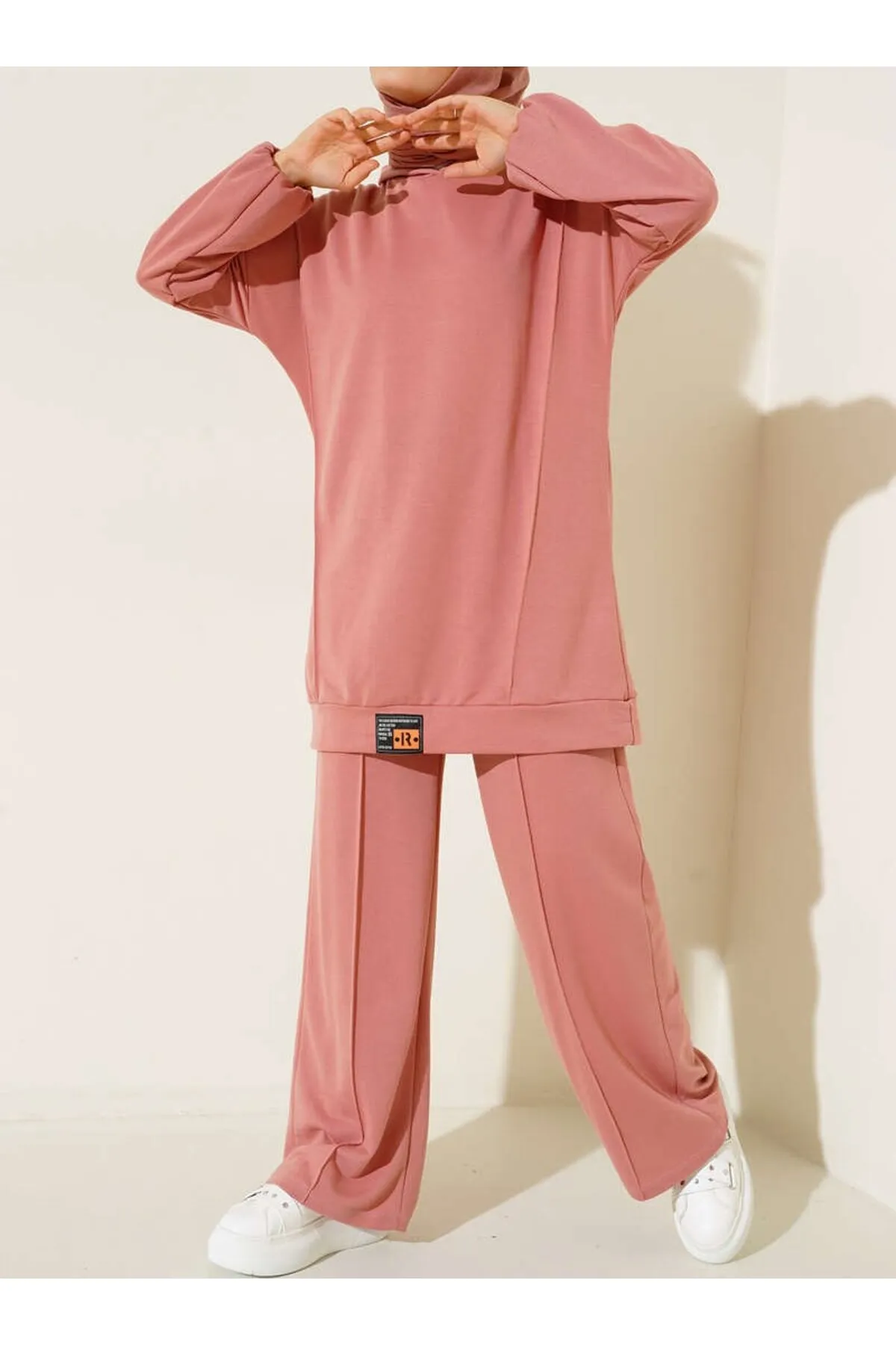 VOLT CLOTHİNG  Mit Kapuze besticktes Doppelset