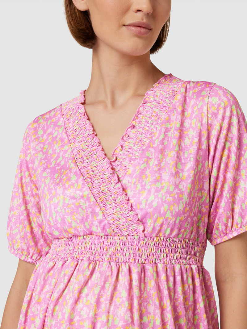 Umstands-Kleid mit Smok-Details Modell 'Amaya Tess' in pink