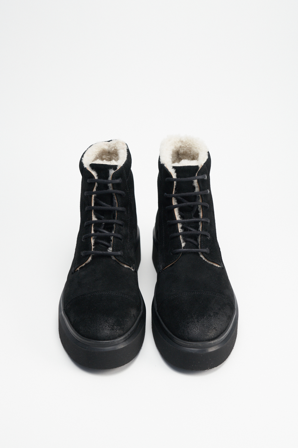 CPH519M teddy suede black