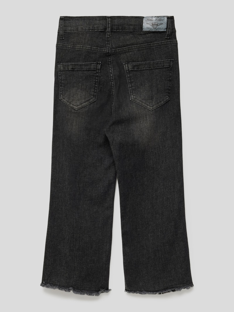 Jeans mit Label-Patch in schwarz