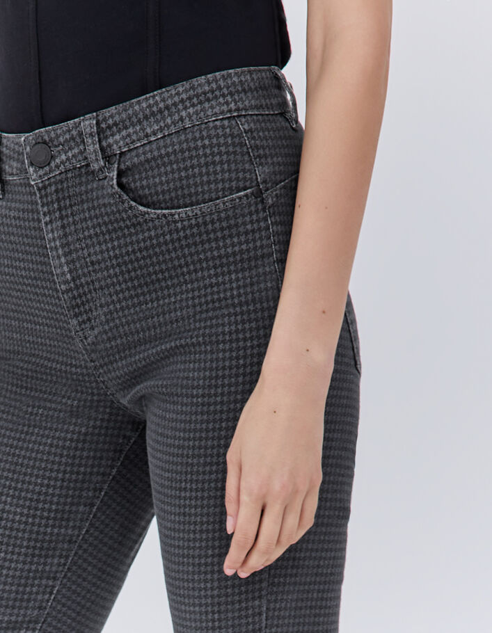 Jean slim gris à motif pied-de-poule Femme