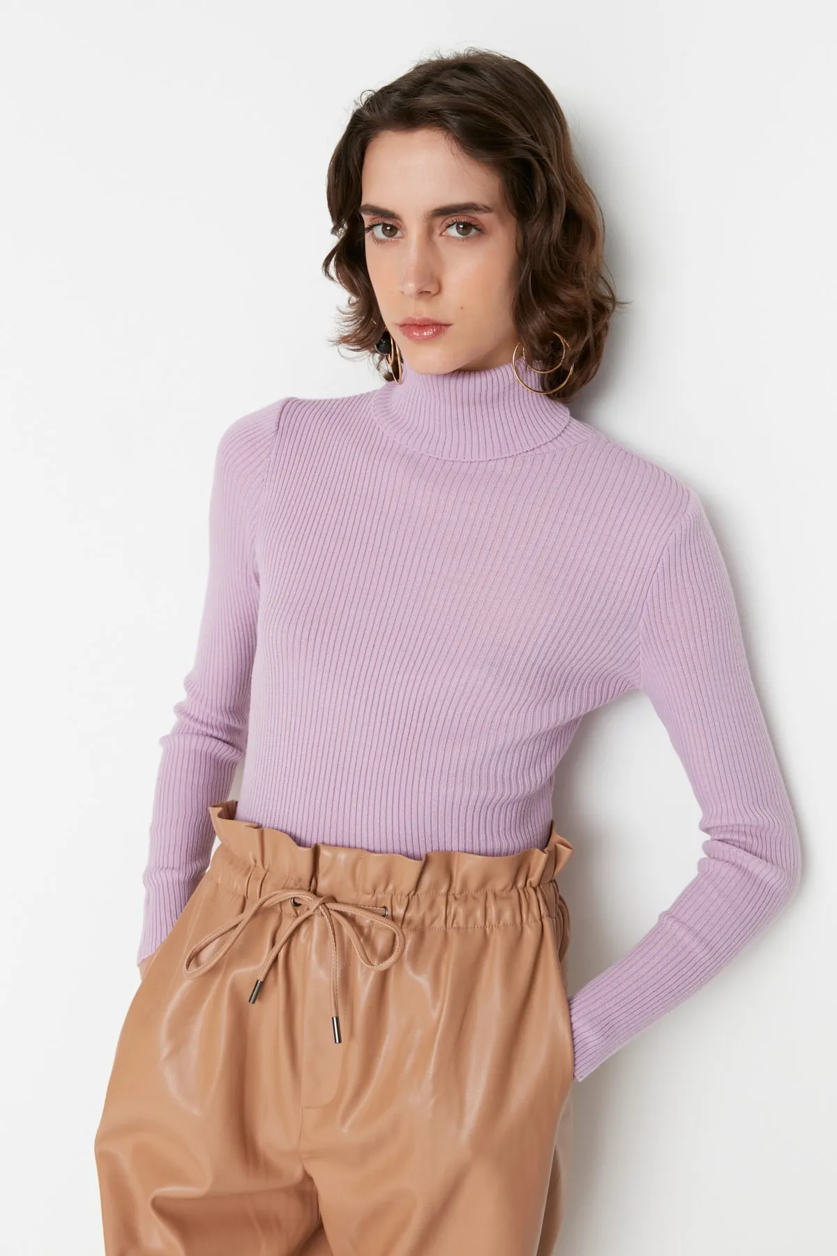 Trendyol Collection  Lilafarbener Basic-Rollkragenpullover TWOAW21KZ1279