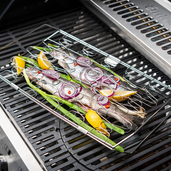Fisch- und Gemüsehalter