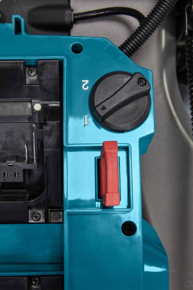 Makita DLM536Z Trådløs gressklipper drevet 53 cm 2 x 18 volt Ekskl. batterier og lader