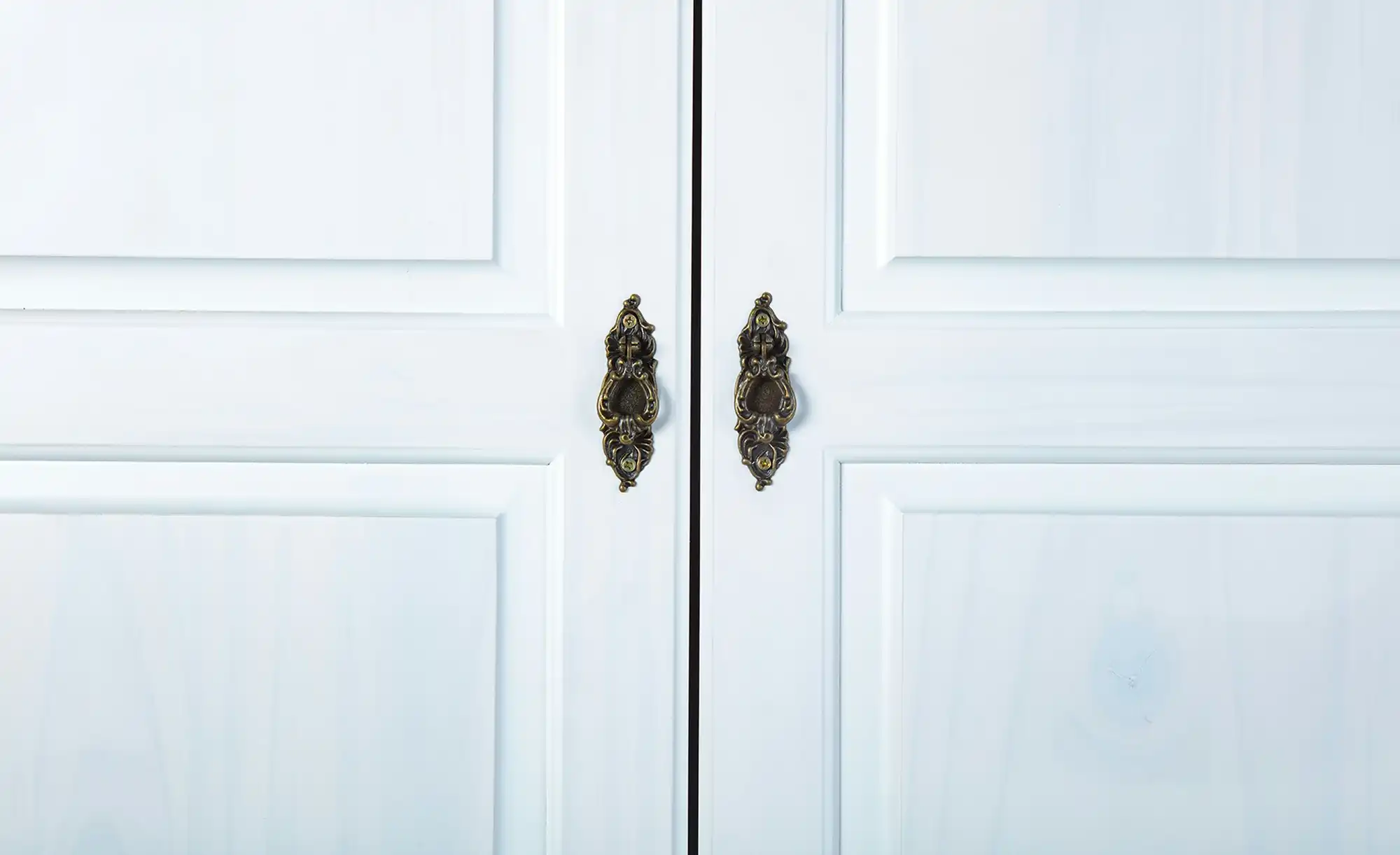 Kleiderschrank