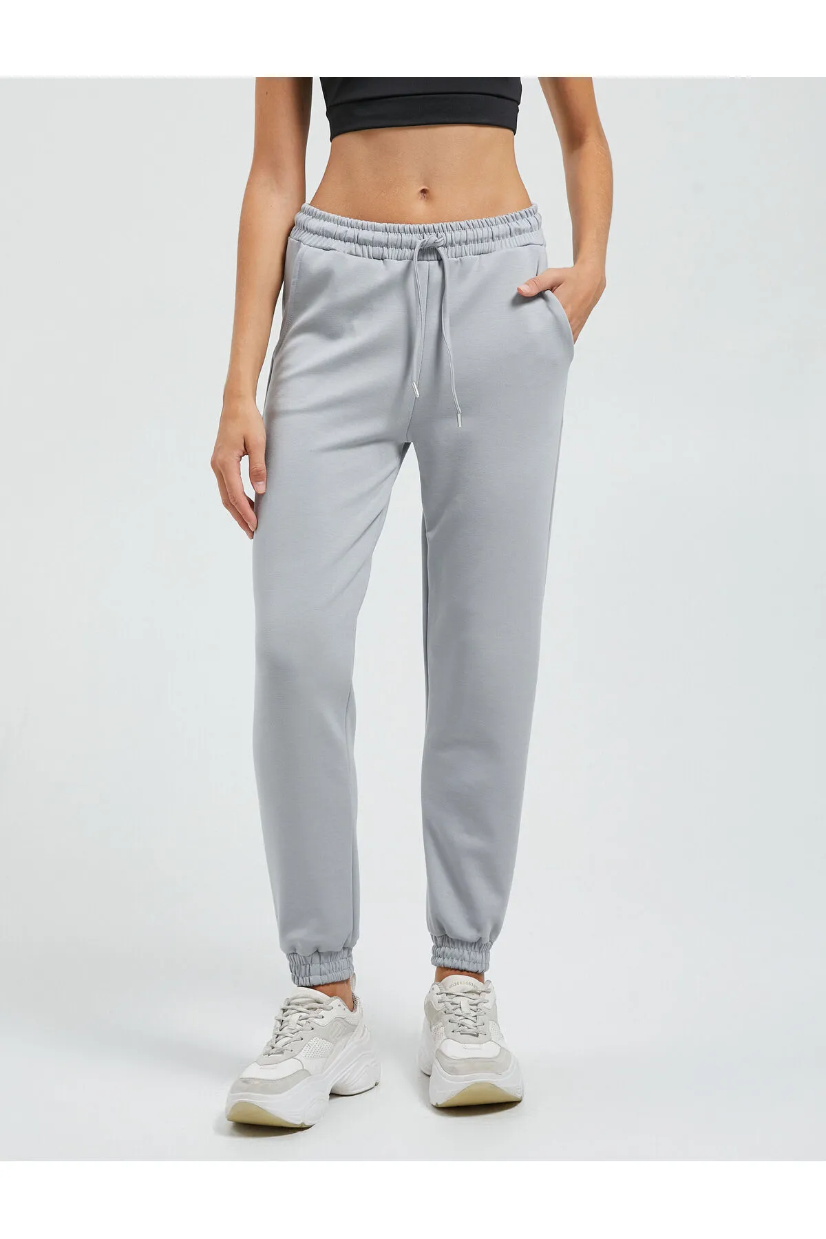 Koton  Jogger-Sport-Jogginghose aus Modalstoff mit hoher Taille und detaillierten Taschen