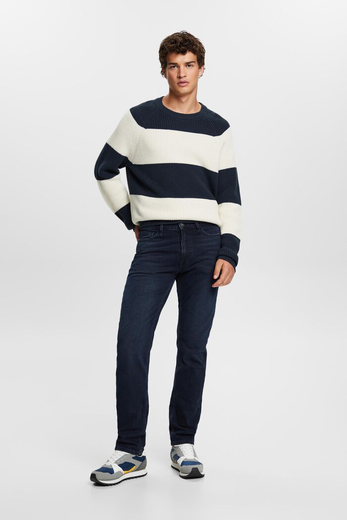 Jeans mit gerader Passform und mittelhohem Bund