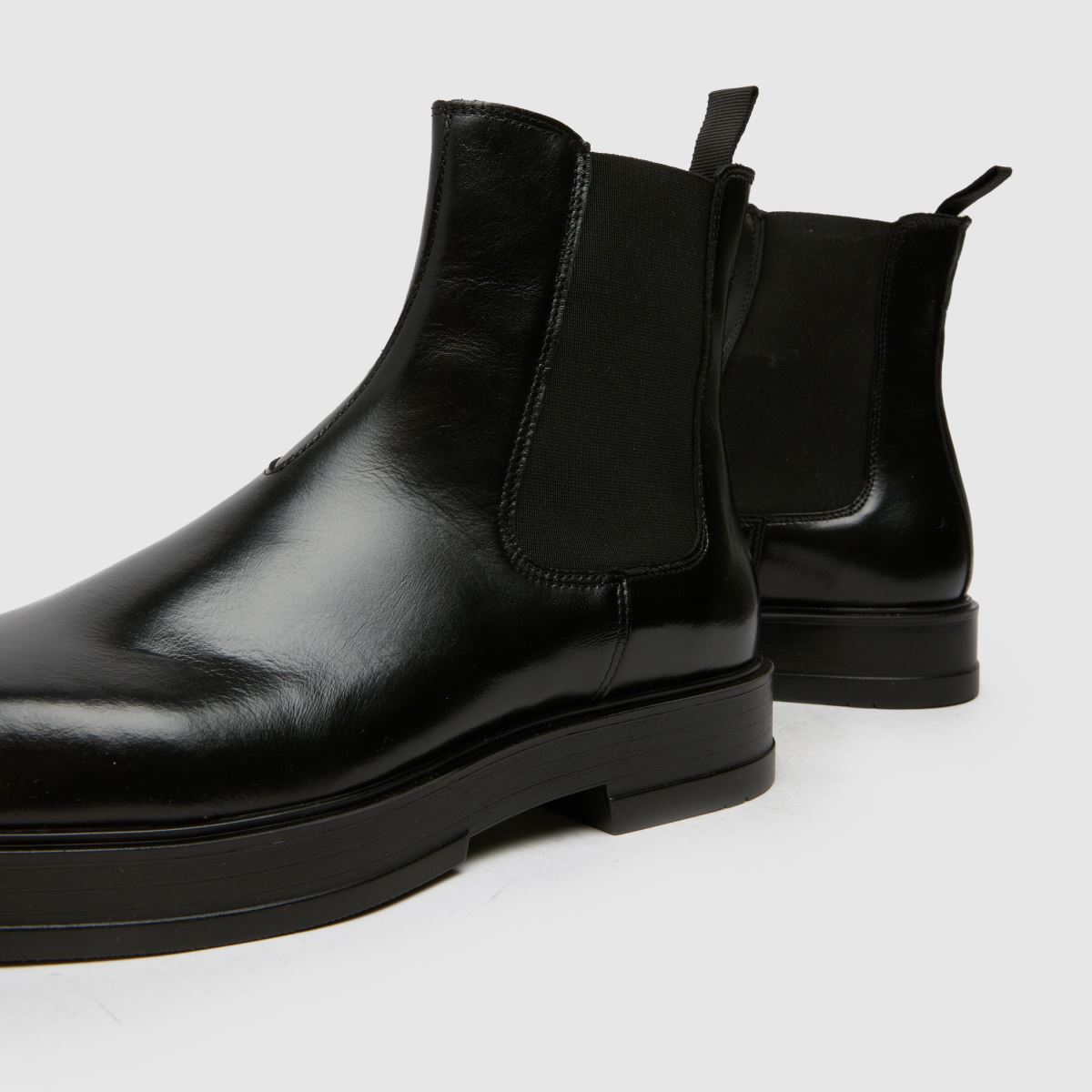 Schuh Darcy – Svarta chelsea-stövlar i läder