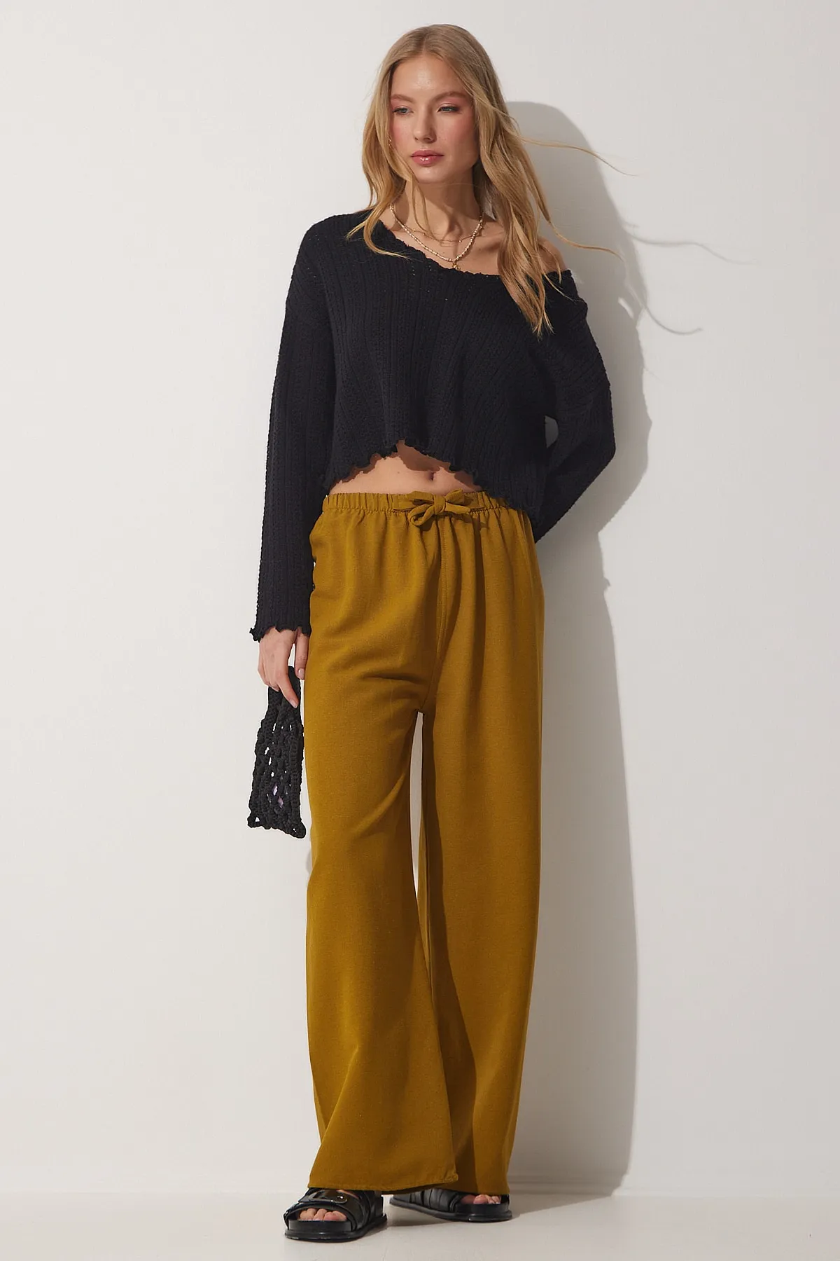 Happiness İstanbul  Lockere Leinenhose
