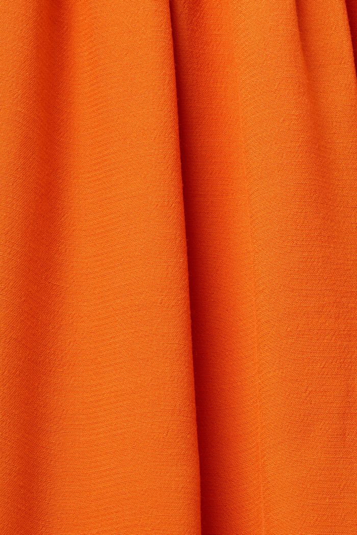 Trägerkleid mit gesmokten Details
