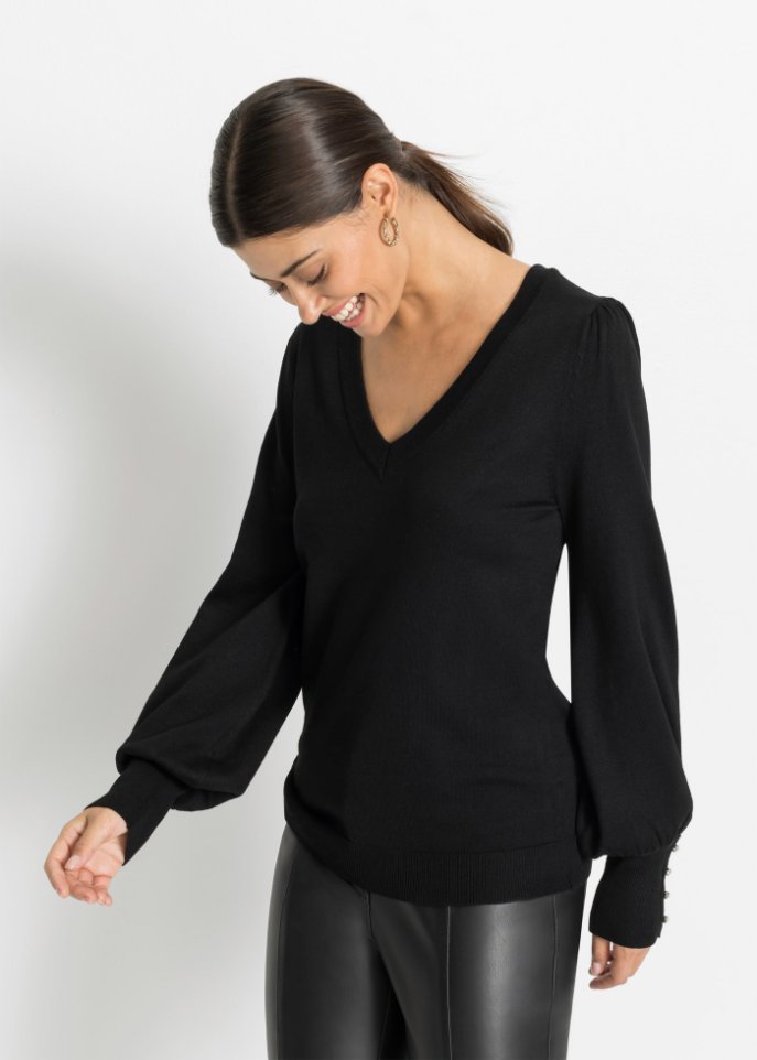 Pullover mit Schmuckknöpfen