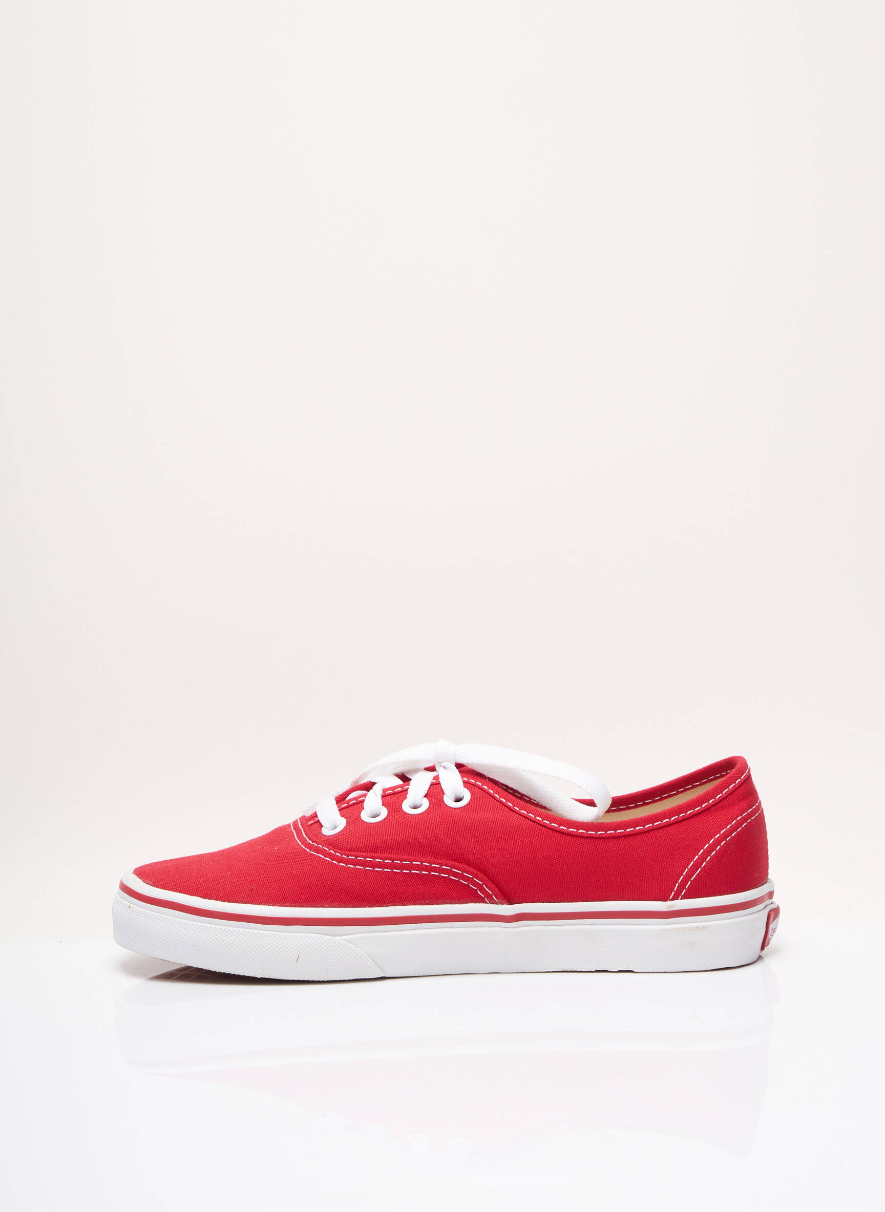 Vans Baskets Unisexe couleur rouge