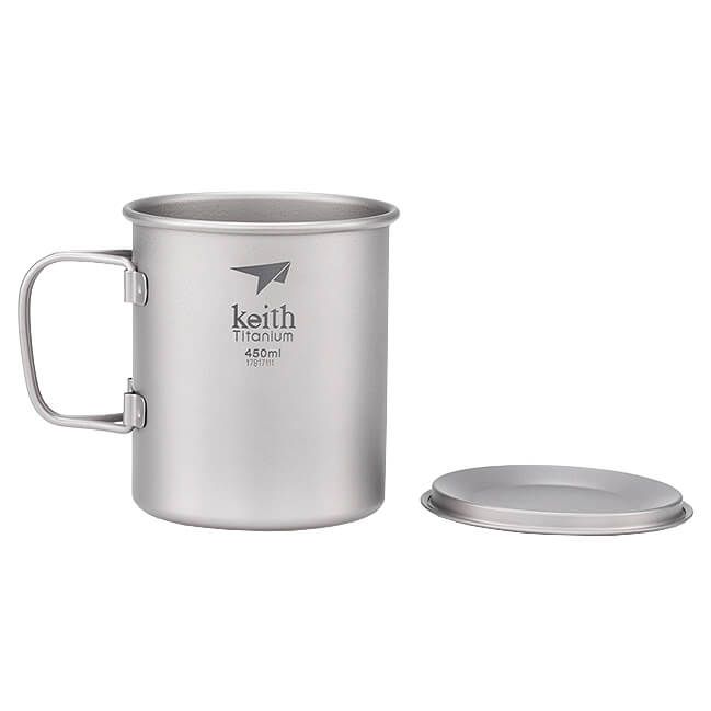 Titan Becher mit Klappgriff und Deckel