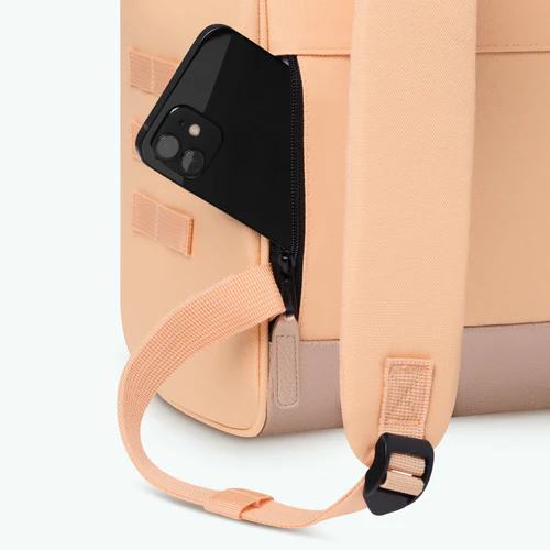 Adventurer Medium San José orange backpack