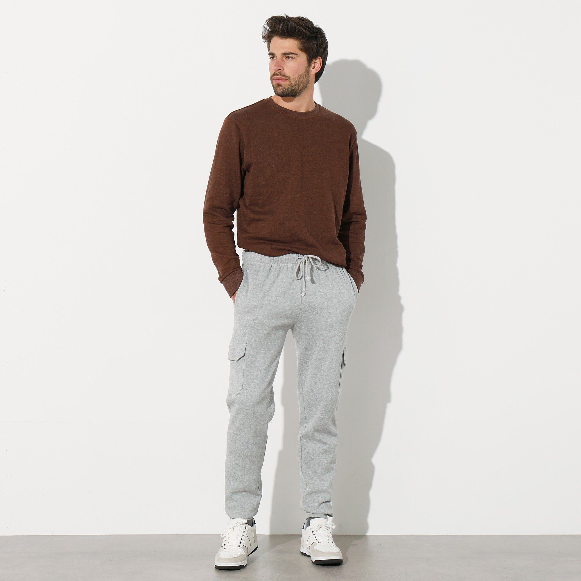 Pantalon molleton cargo bas resserrés