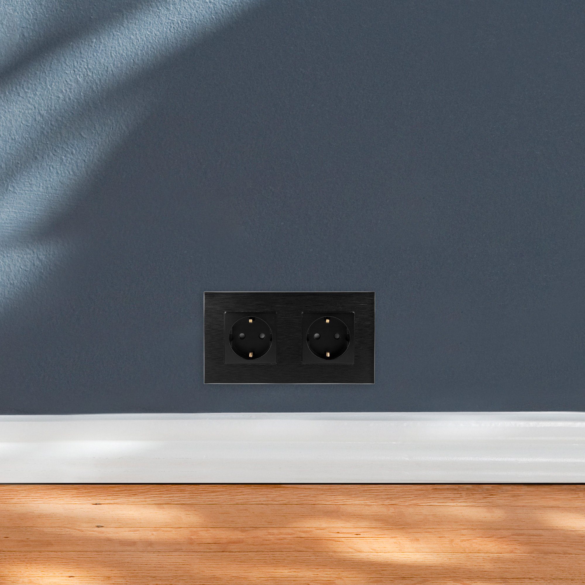 Navaris Alu Schuko Steckdose zweifach - Design Einbau Wandsteckdose Steckdosenleiste (Kabellänge 15,50 m)