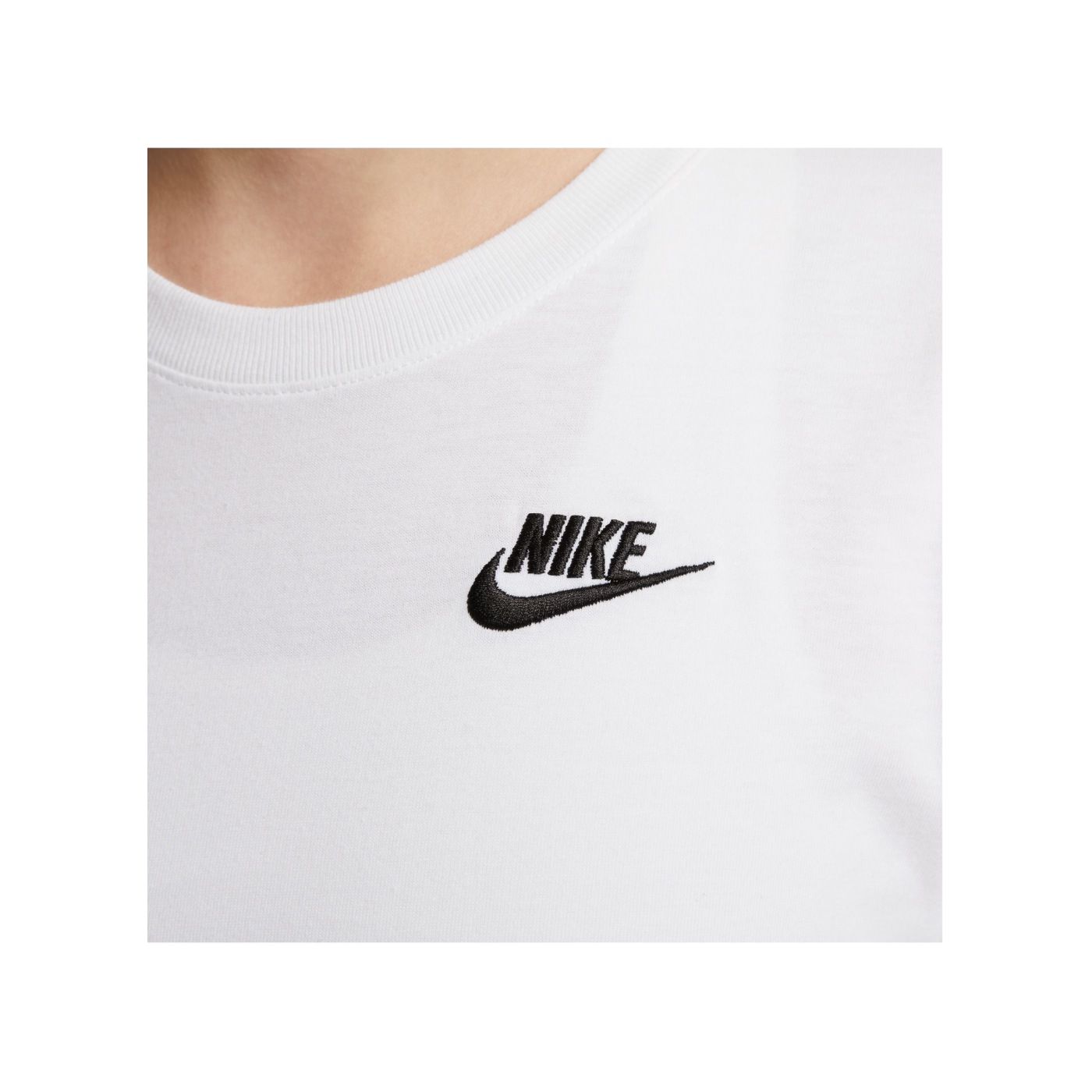 Nike Club Essentials T-Shirt Damen F100