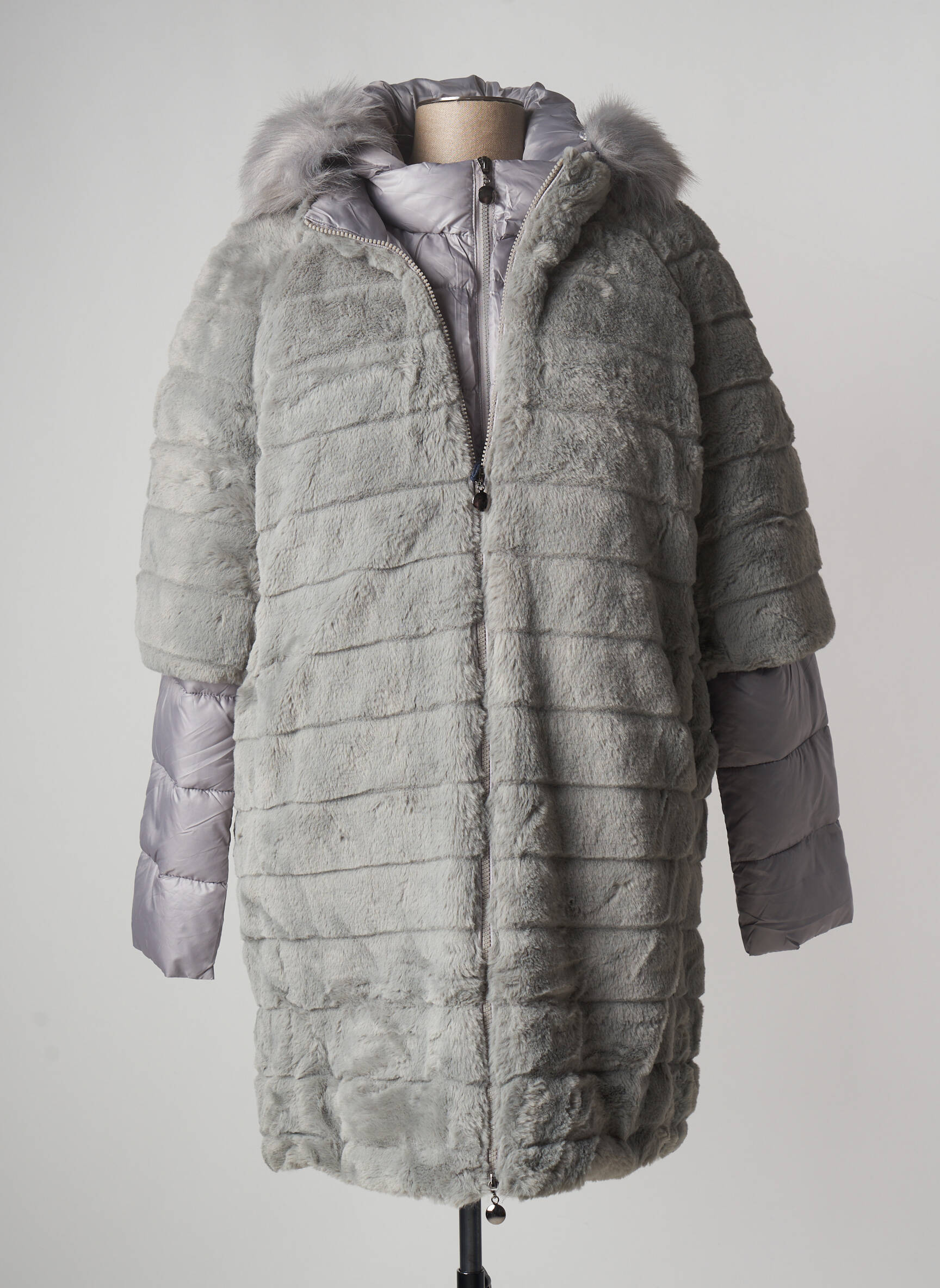 Marina Yachting Doudounes Femme couleur gris