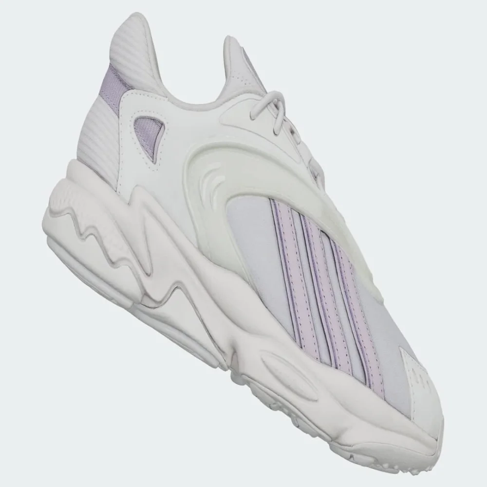 adidas Oztral HQ4472 / weiss