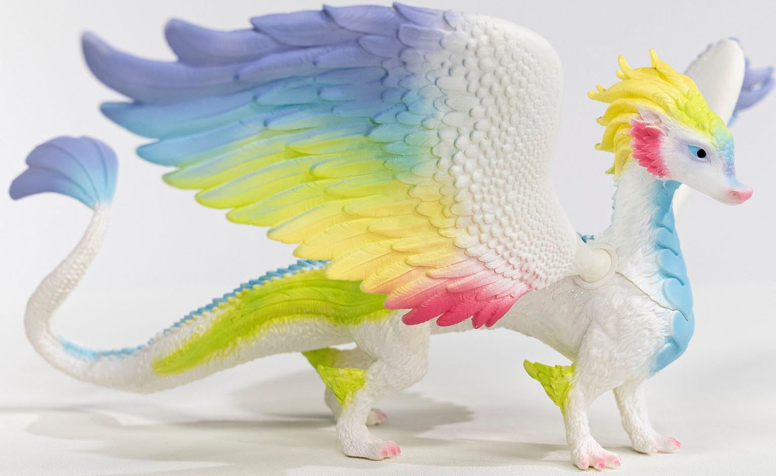 Schleich® Spielfigur BAYALA®, Regenbogendrache (70728)