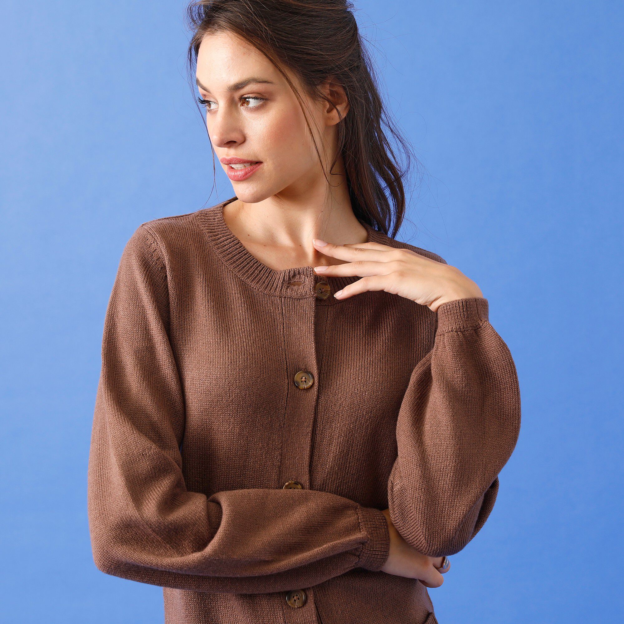 Robe pull boutonnée à poches