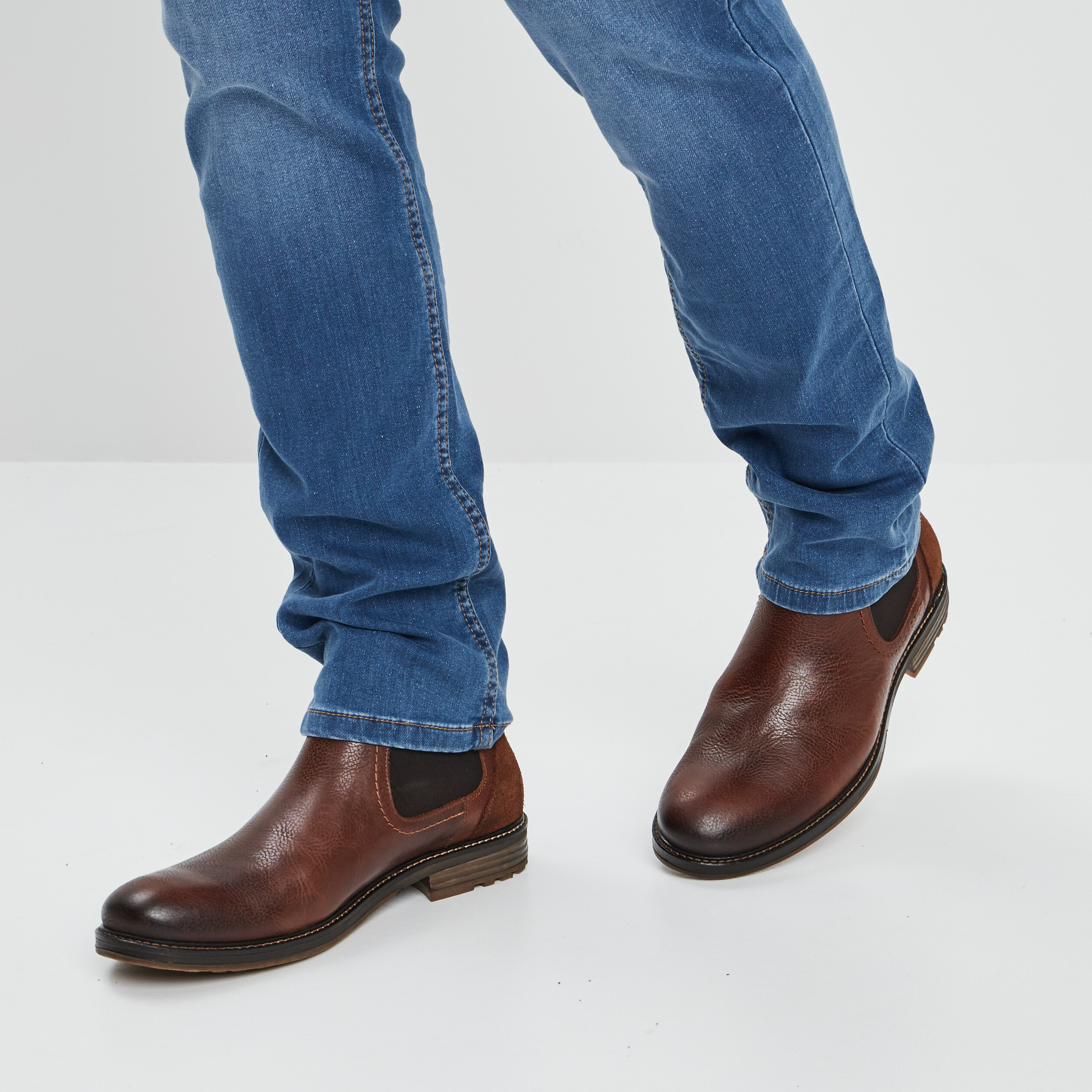 Bottines chelsea en cuir marron homme | La Halle