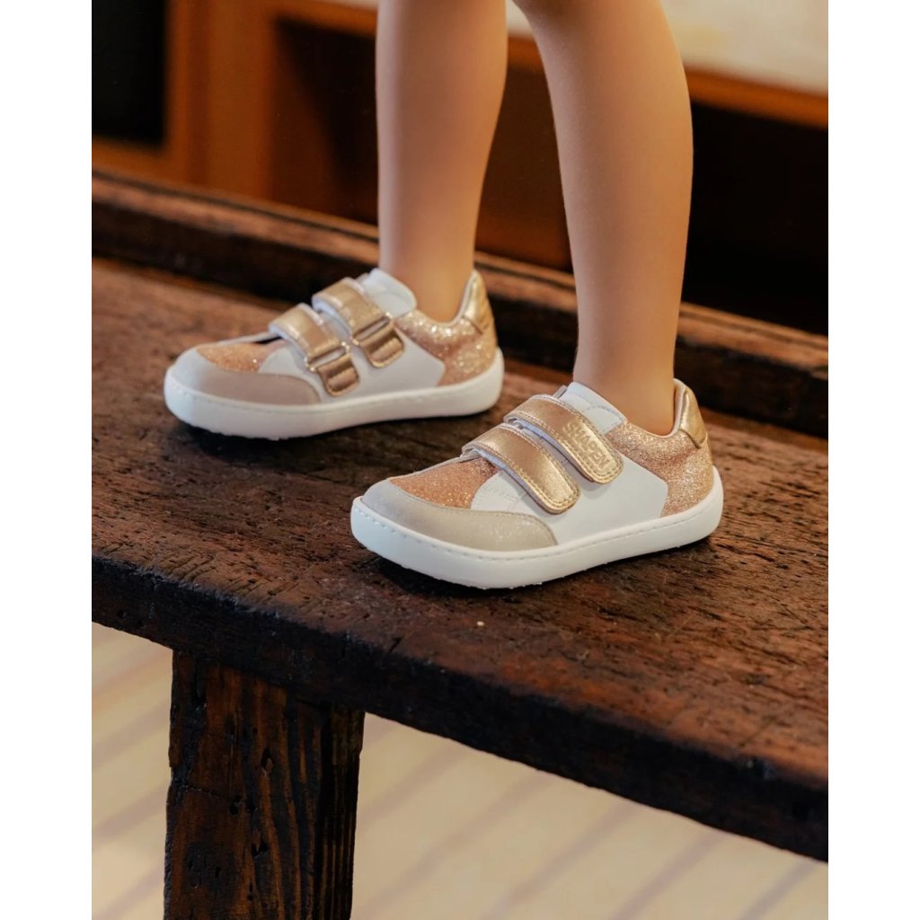 Shapen Charm Mini Rose Gold Leather Barfußsneakers