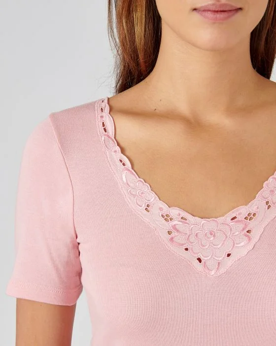 Tee-shirt Essential guipure florale