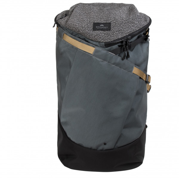 Doughnut - Dynamic Large 22 Shield Series - Daypack