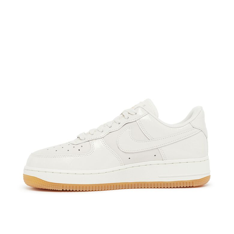 NIKE Wmns Air Force 1'07 
