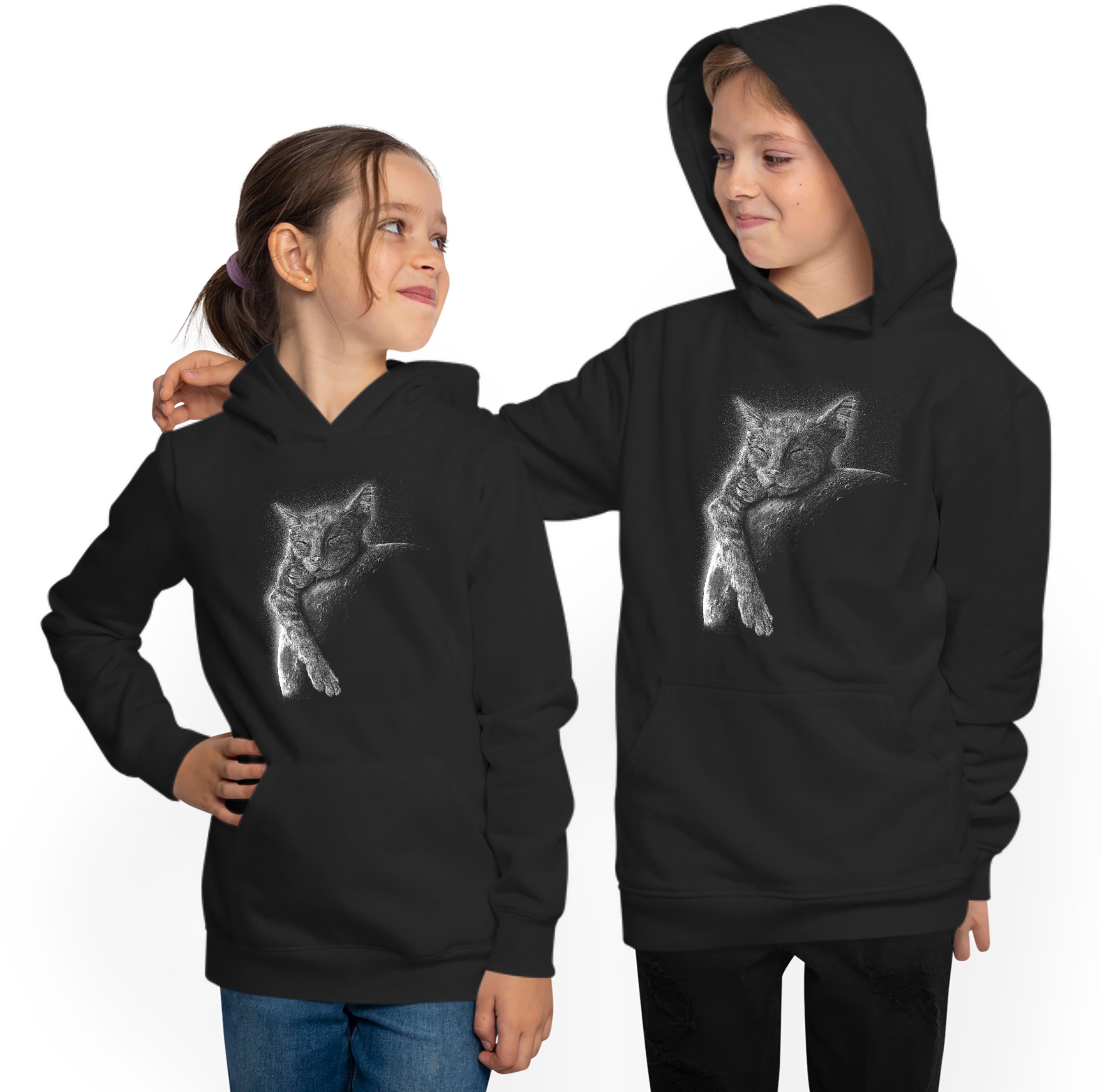 MyDesign24 Hoodie Kinder Kapuzen Sweatshirt - Katzen Hoodie schlafend am Mond Kapuzensweater mit Aufdruck, i123