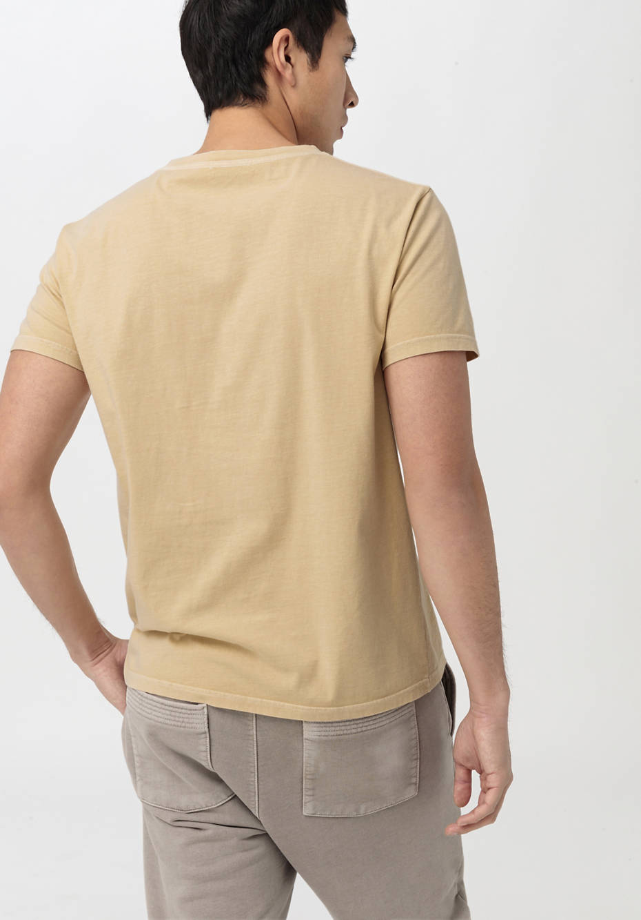 T-Shirt mineralgefärbt aus reiner Bio-Baumwolle
