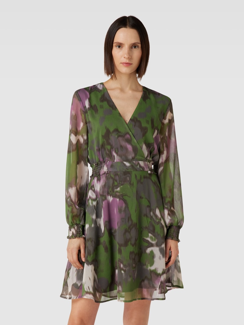 Knielanges Kleid in Wickel-Optik in grasgrün