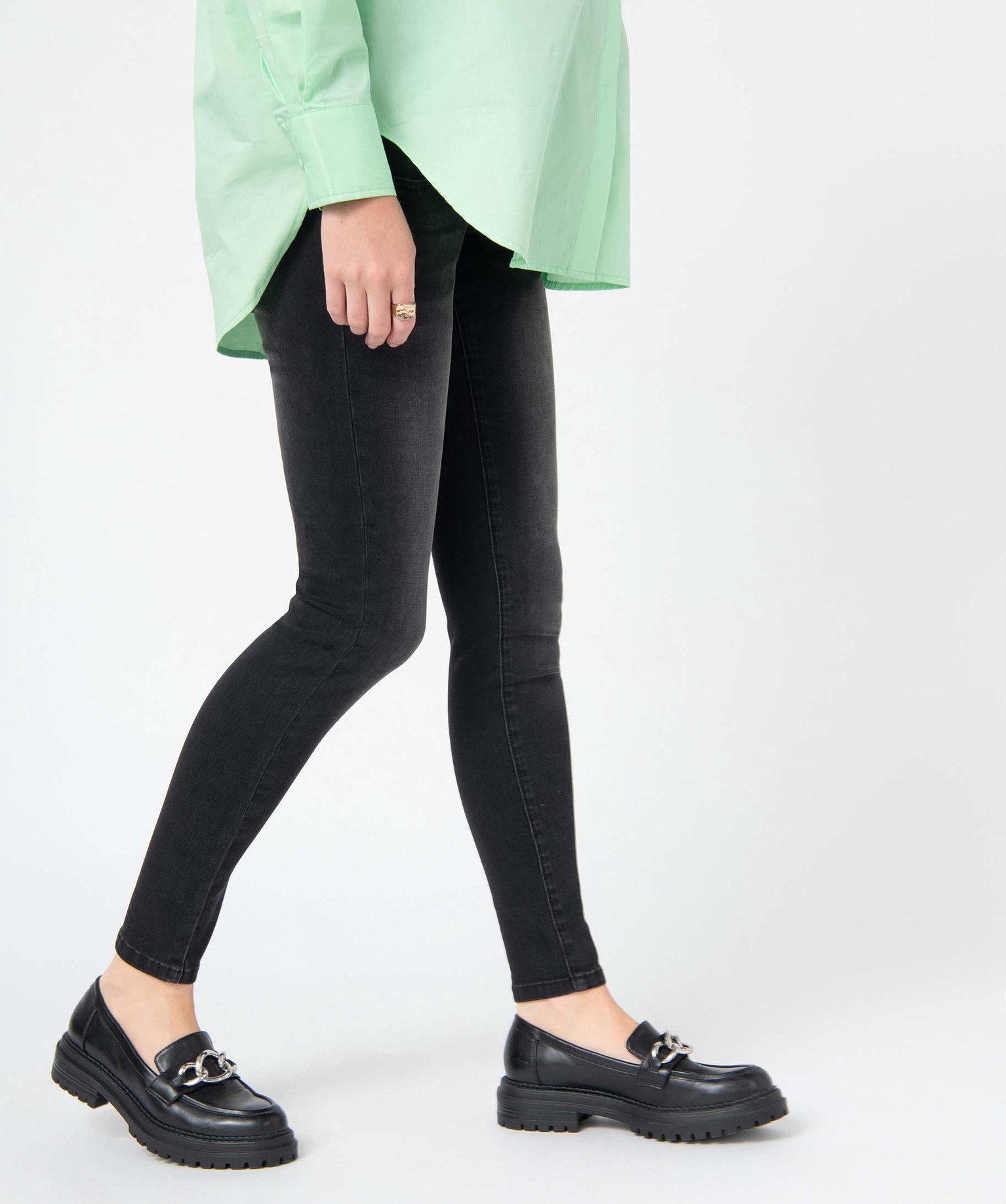 Jean de grossesse coupe Skinny avec bandeau haut noir | GEMO