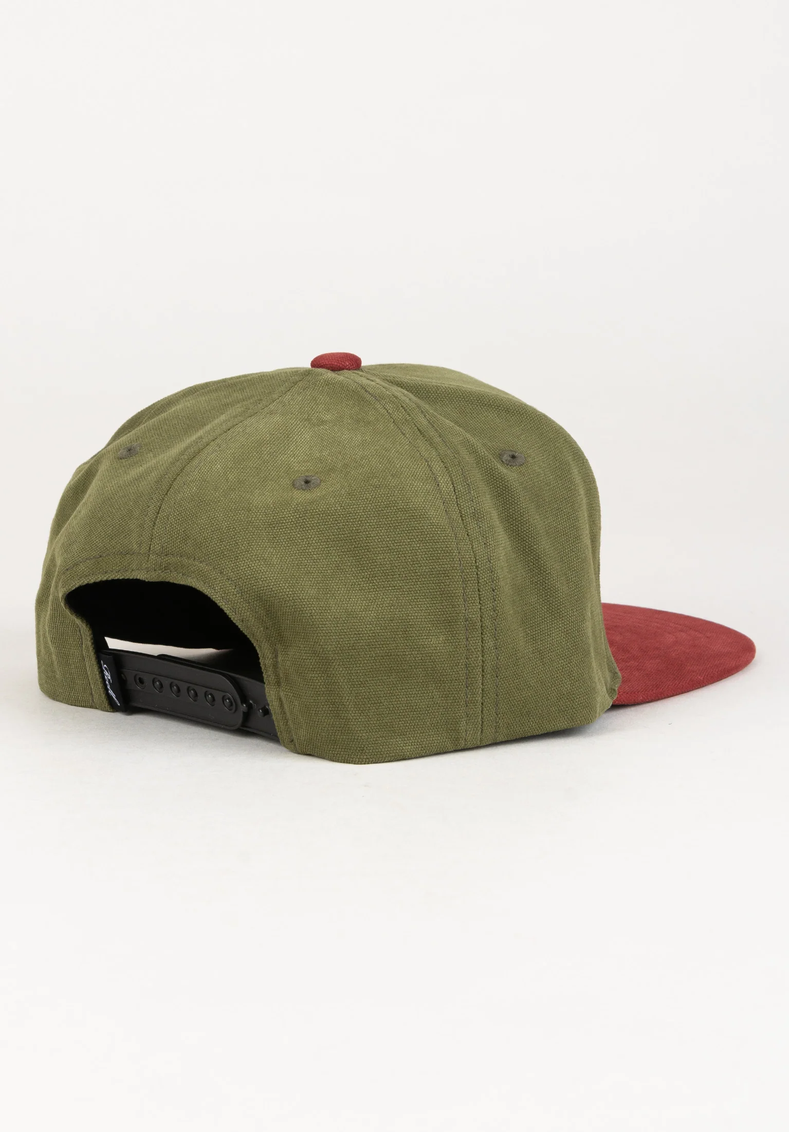 Pitchout Cap